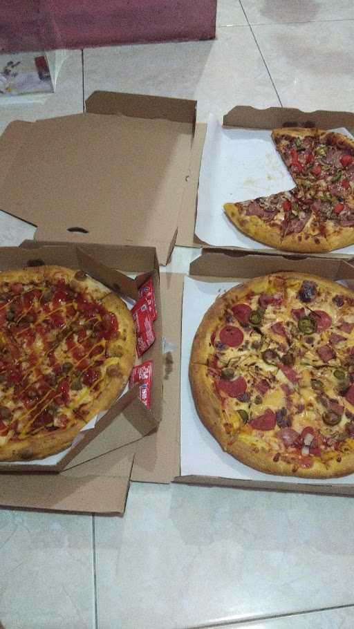 Domino'S Pizza 9