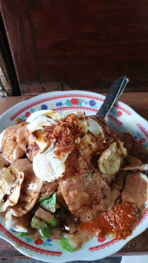 Gado-Gado Pak Kumis 7