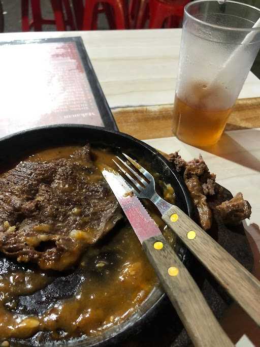 Kedai Steak Surabaya 4