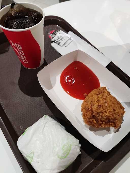 KFC - Ciputra World Surbaya 6