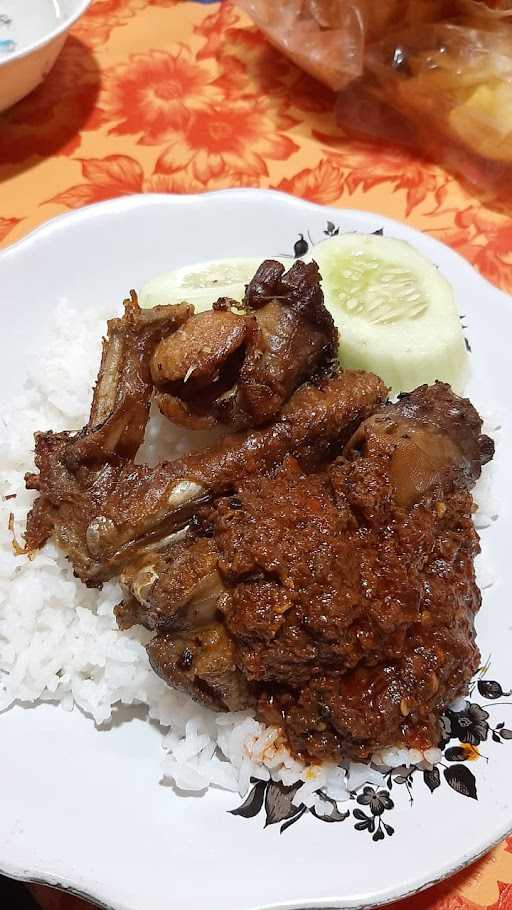 Warung Nasi Bebek Goreng Pak Nan 9