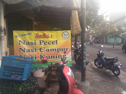 Warung Nasi Pecel Bu Wiwik 6