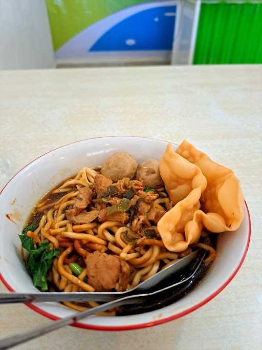 Asep Bakso Rajanya Mie 4