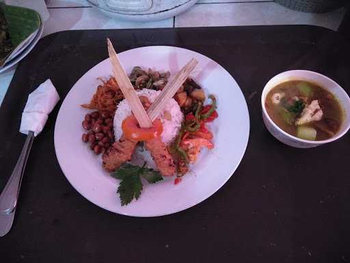 Rumah Makan Ajaaa 7