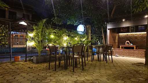 Deepkala Cafe 9