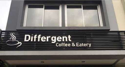 Differgent Coffee & Eatery 5