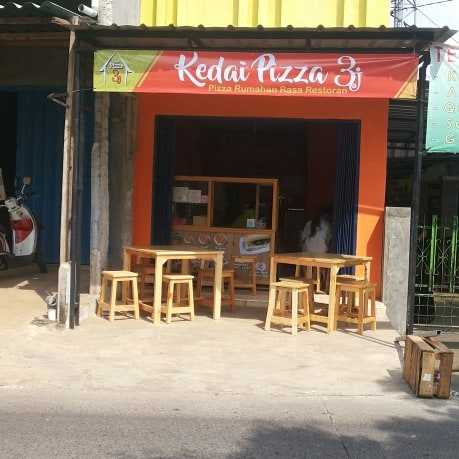 Kedai Pizza 3J 4