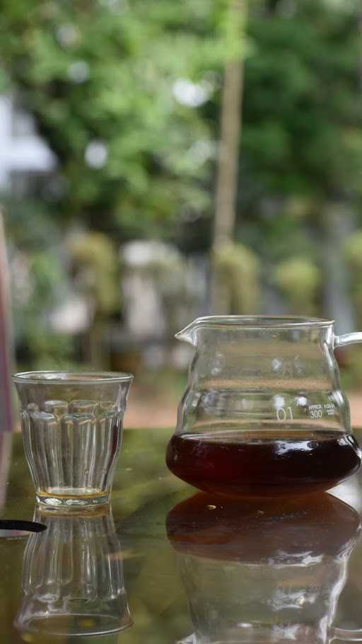 Warung Kopi Tepi Sungai 5