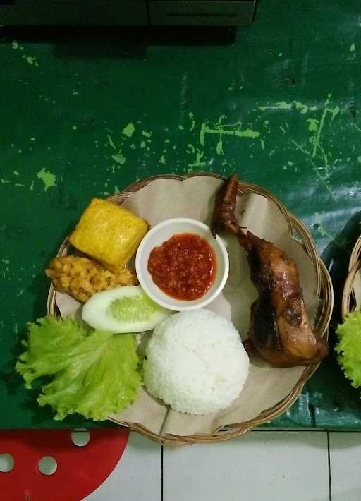 Ayam Bakar Kaka 3