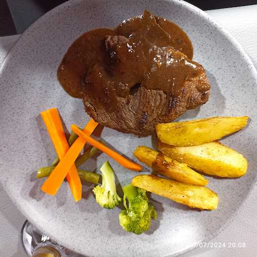 Meat & Steak Sawangan 3