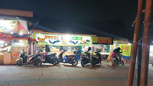 Pecel Lele Nur Laily Lamongan 4