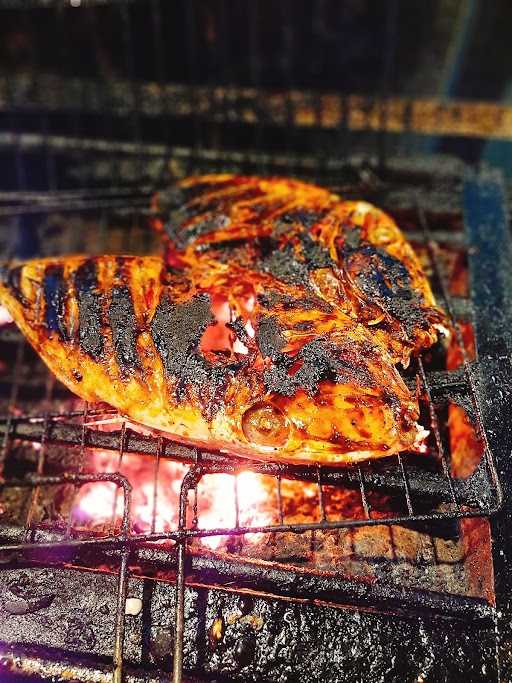 Pondok Ikan Bakar 80 Pengasinan 7