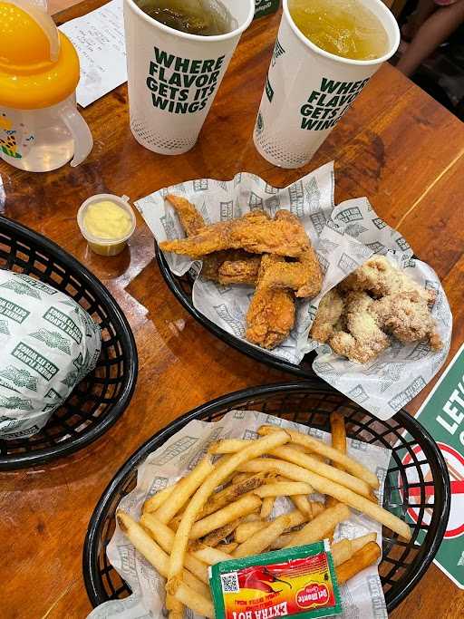 Wingstop - The Park Sawangan 3