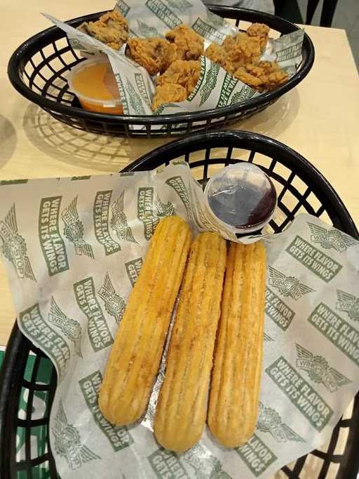 Wingstop - The Park Sawangan 4