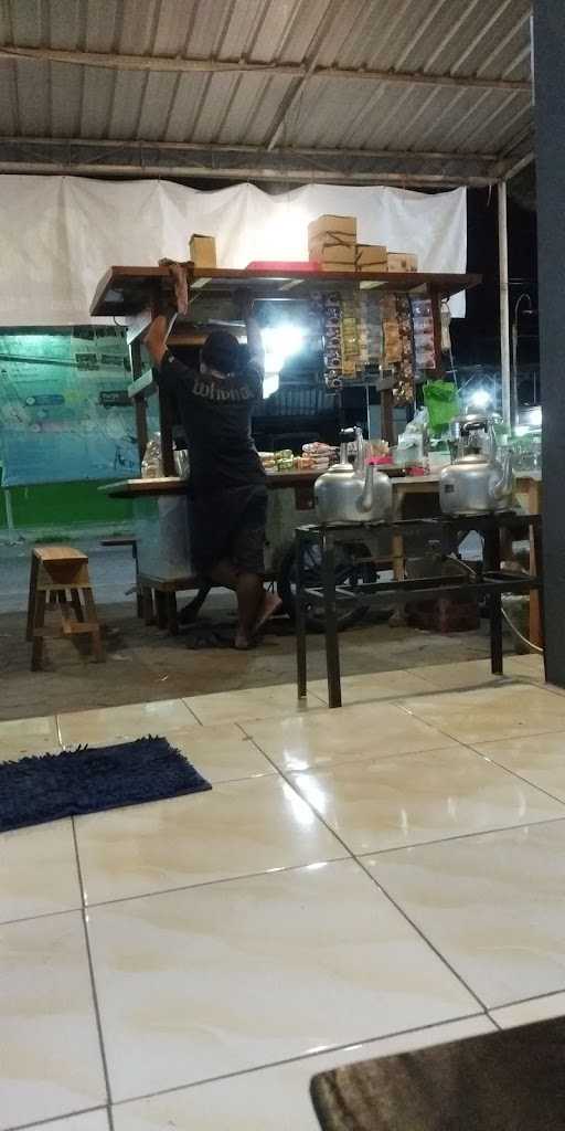 Angkringan Kopi Ireng 7