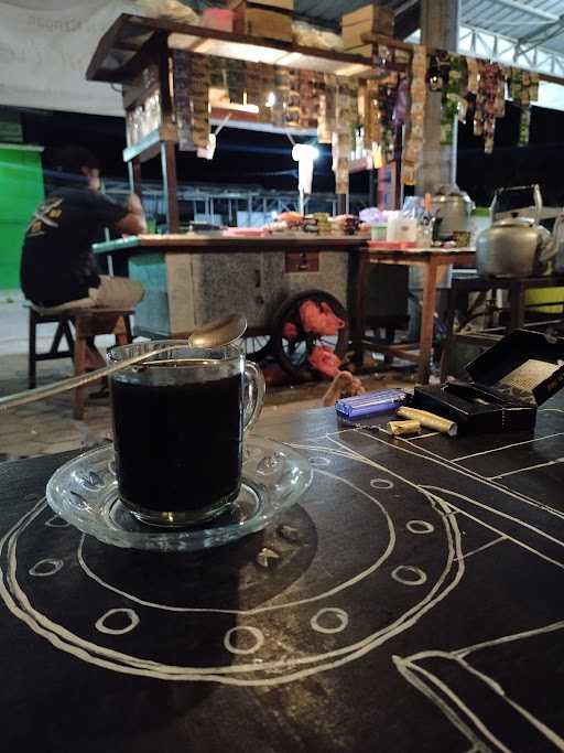 Angkringan Kopi Ireng 1