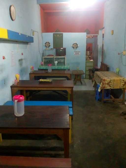 Warung Makan & Depot Jamu Budiyono 10