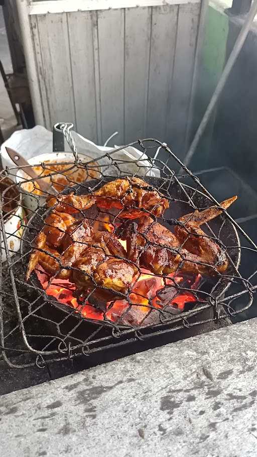 Ayam Bakar Sopoyono 3