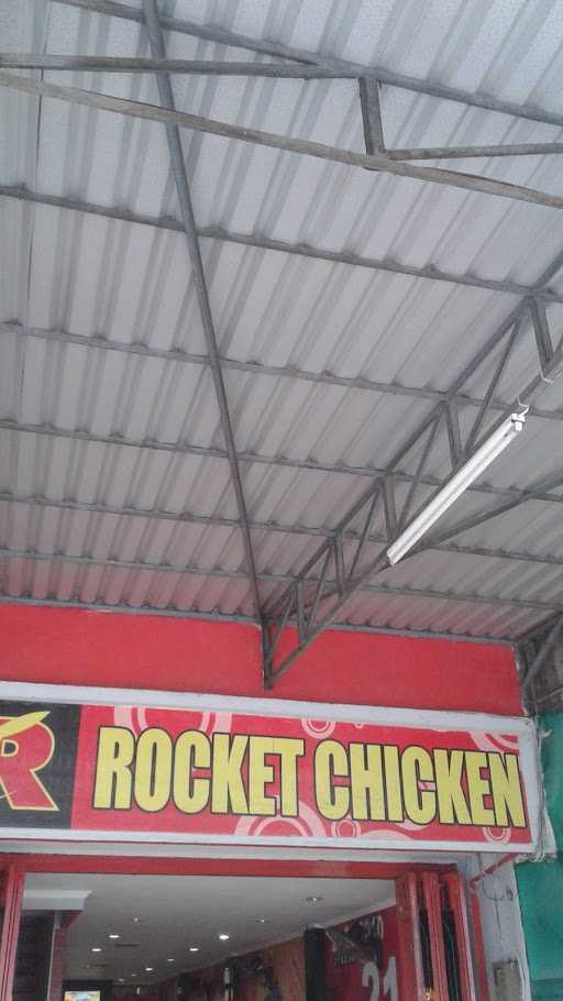 Rocket Chicken Kertapati 10