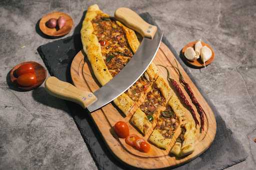 Pide Turkish Pizza Dan Kebab Plaju 7