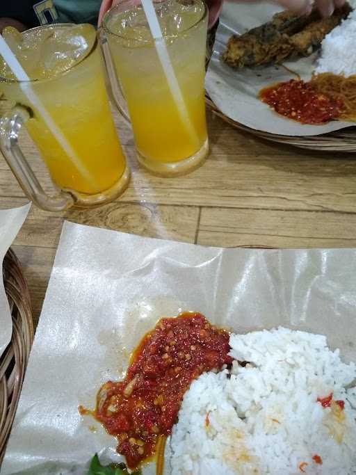 Sambal Lalap Cabang Plaju 5