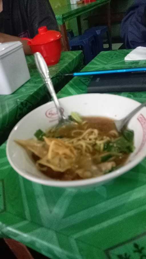 Bakso & Mie Ayam Favorit 4