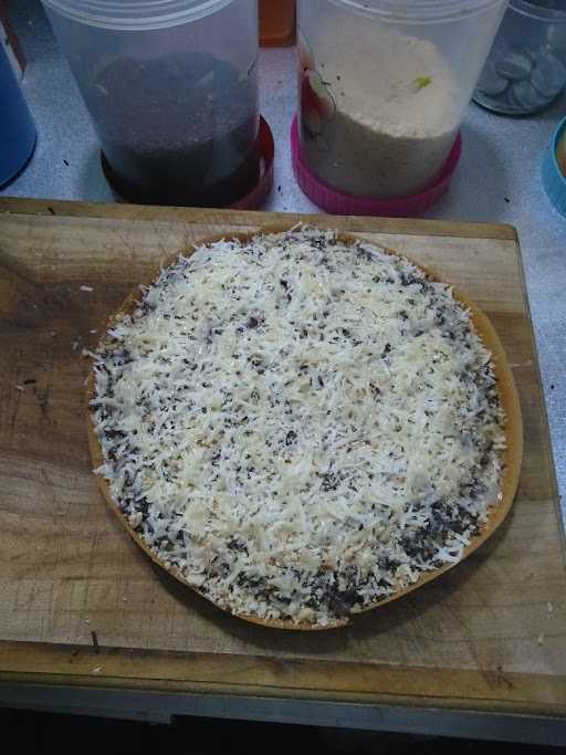 Martabak Adella 4