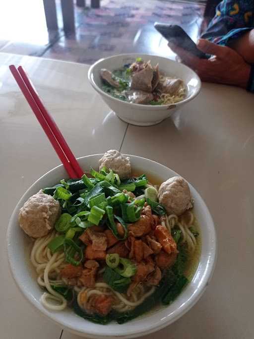 Mie Ayam & Bakso Asli Wonogiri 3