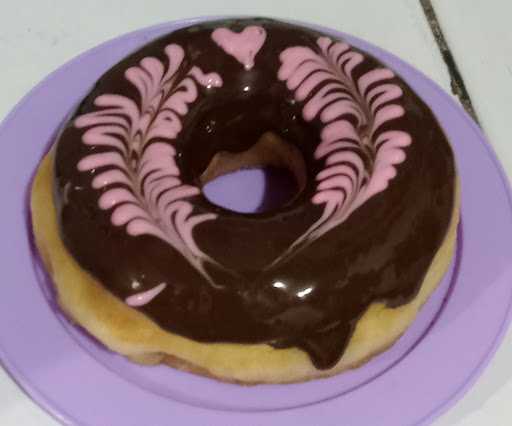 Caca Donuts 6