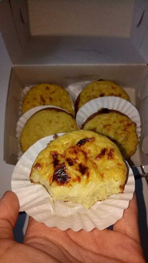 Kue Lumpur Bakar Pak Muji 3