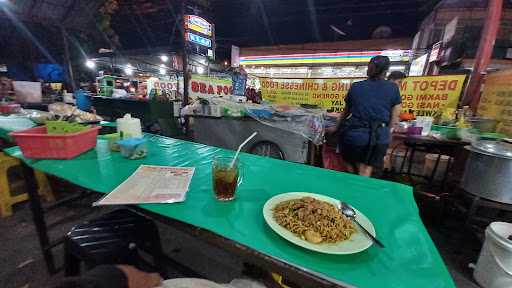 Depot Mie Bandung & Chinese Food(Sedati) 3