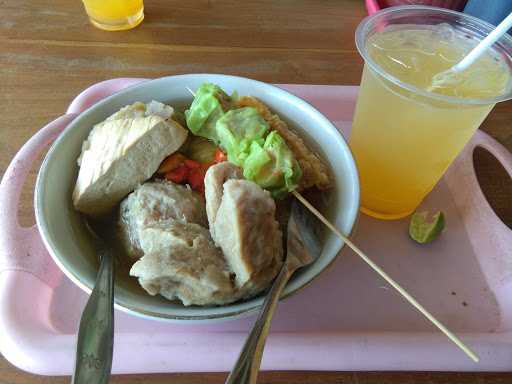 Bakso Soponyono 3 3