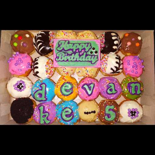 Dewi Donuts 5