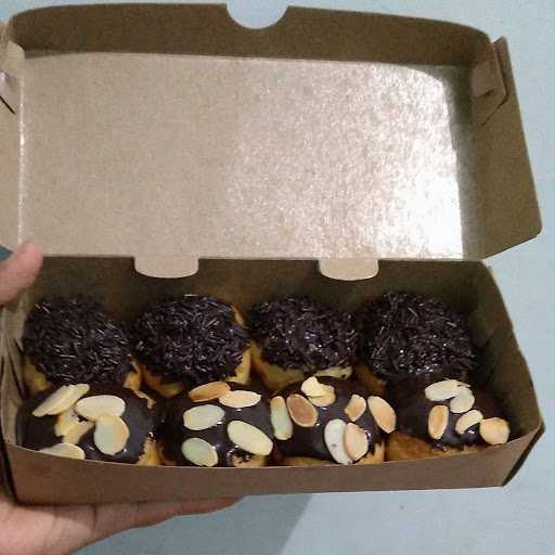 Dewi Donuts 7