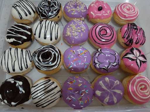 Donat & Lumpia 99 5