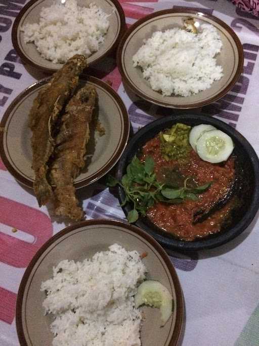 Kremezz Sambel Ijo & Seafood 2