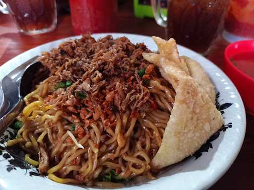 Mie Pangsit Kharisma 5