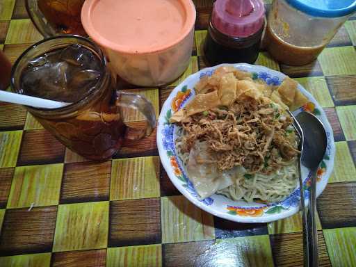 Mie Pangsit Kharisma 7