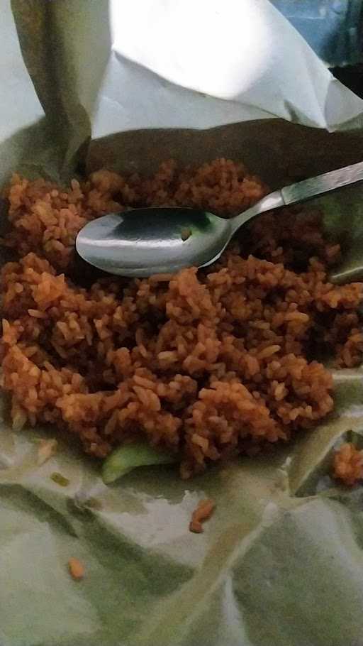 Nasi Goreng Jembatan Semampir 24 Jam 1