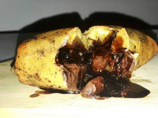 Pisces (Pisang Coklat Krenyes) 4