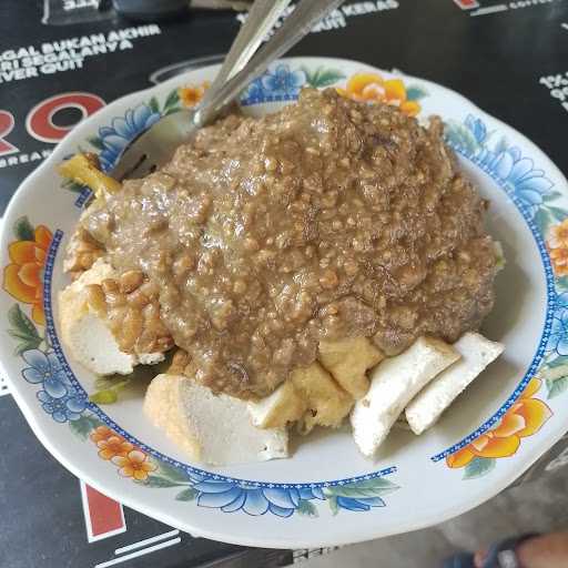 Rujak Cingur Gms 6