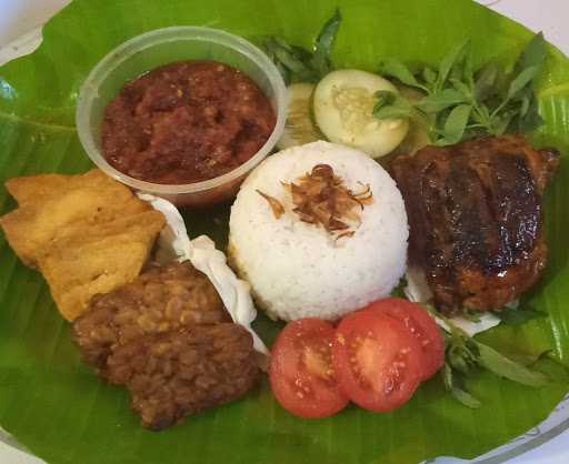 Warung Ayam Bakar Madu Karunia 3