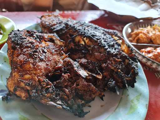 Warung Ikan Bakar Barokah 2 10