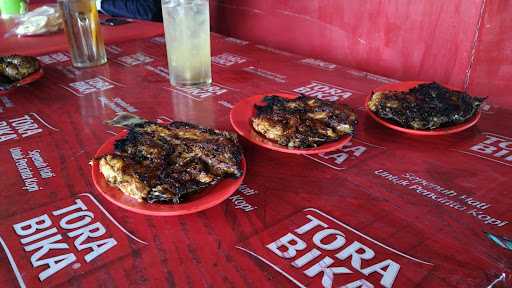 Warung Ikan Bakar Bawakaraeng 8