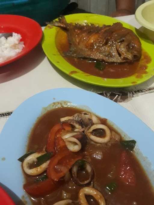 Warung Seafood Dpn Yamaha 5