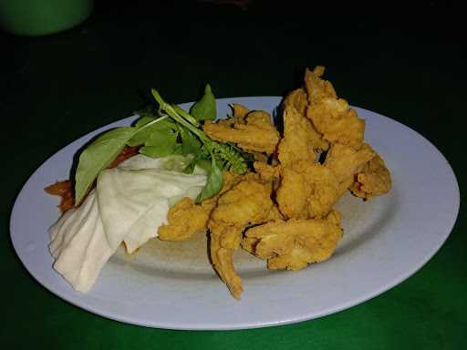 Warung Seafood Dpn Yamaha 7