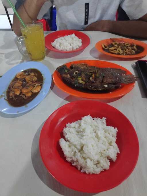 Warung Seafood Dpn Yamaha 2