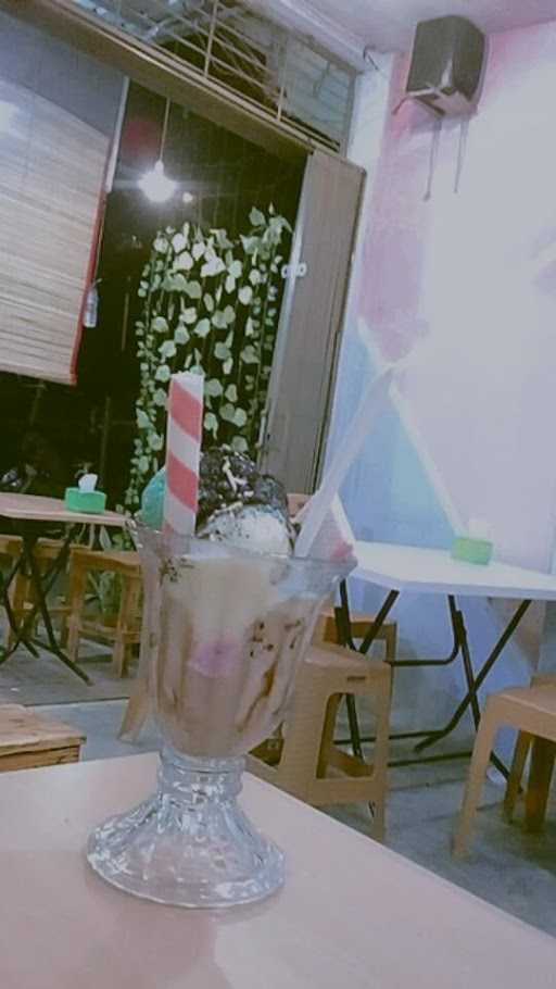 Caffee Kangen Ice Cream 7