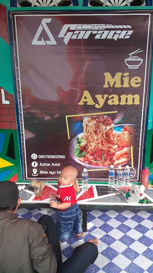 Garage Mie Ayam & Bakso 9