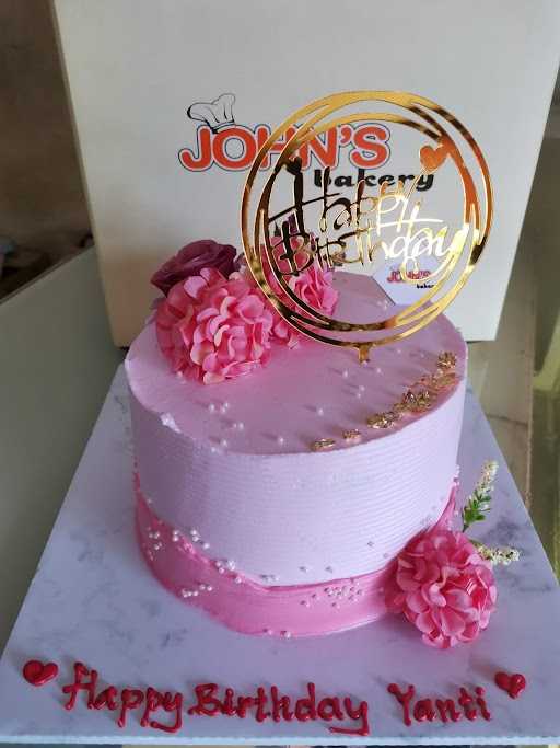 John'S Bakery 8